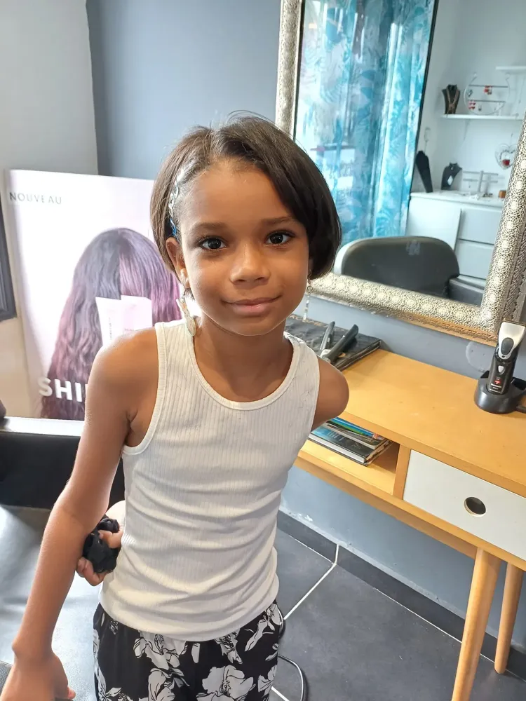 Coiffeur pour enfants à Saint-André